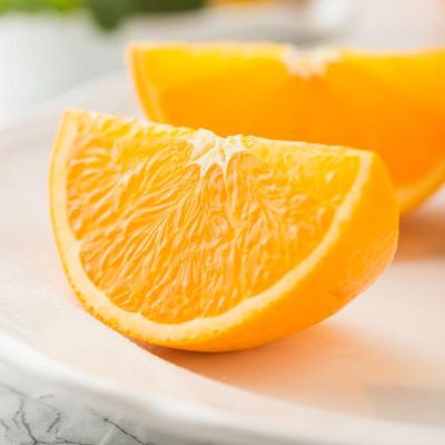 享受清香甜美的橙子，了解它的营养含量和对身体的益处