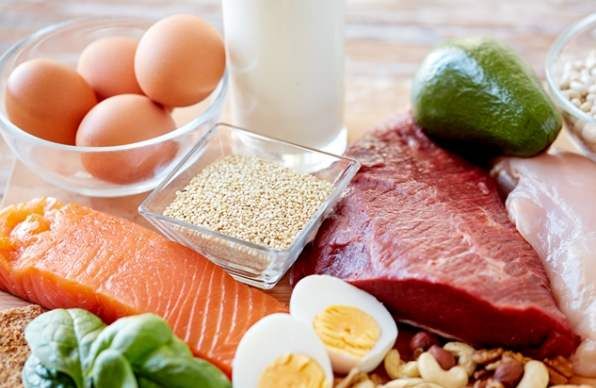 营养补血，牛肉富含铁和维生素B12，有助预防贫血和提高免疫力