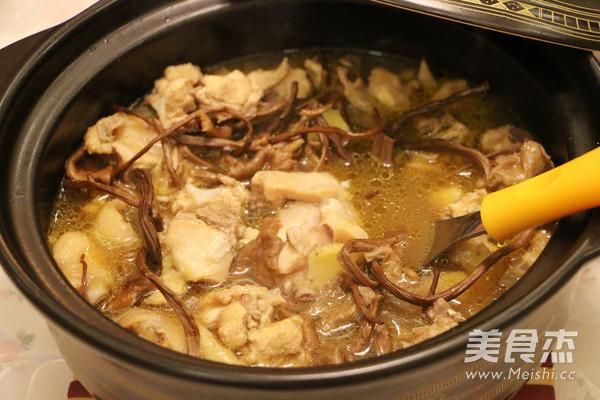 【烹饪技巧】新鲜茶树菇的处理方法，一学就会，让你吃得更入味！