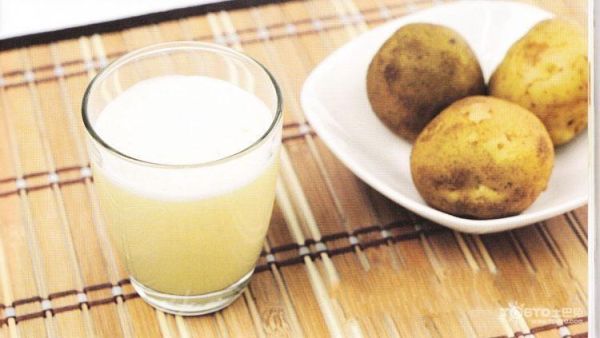 降血压、健脾胃：土豆汁功效揭秘，定期饮用对身体有何好处？